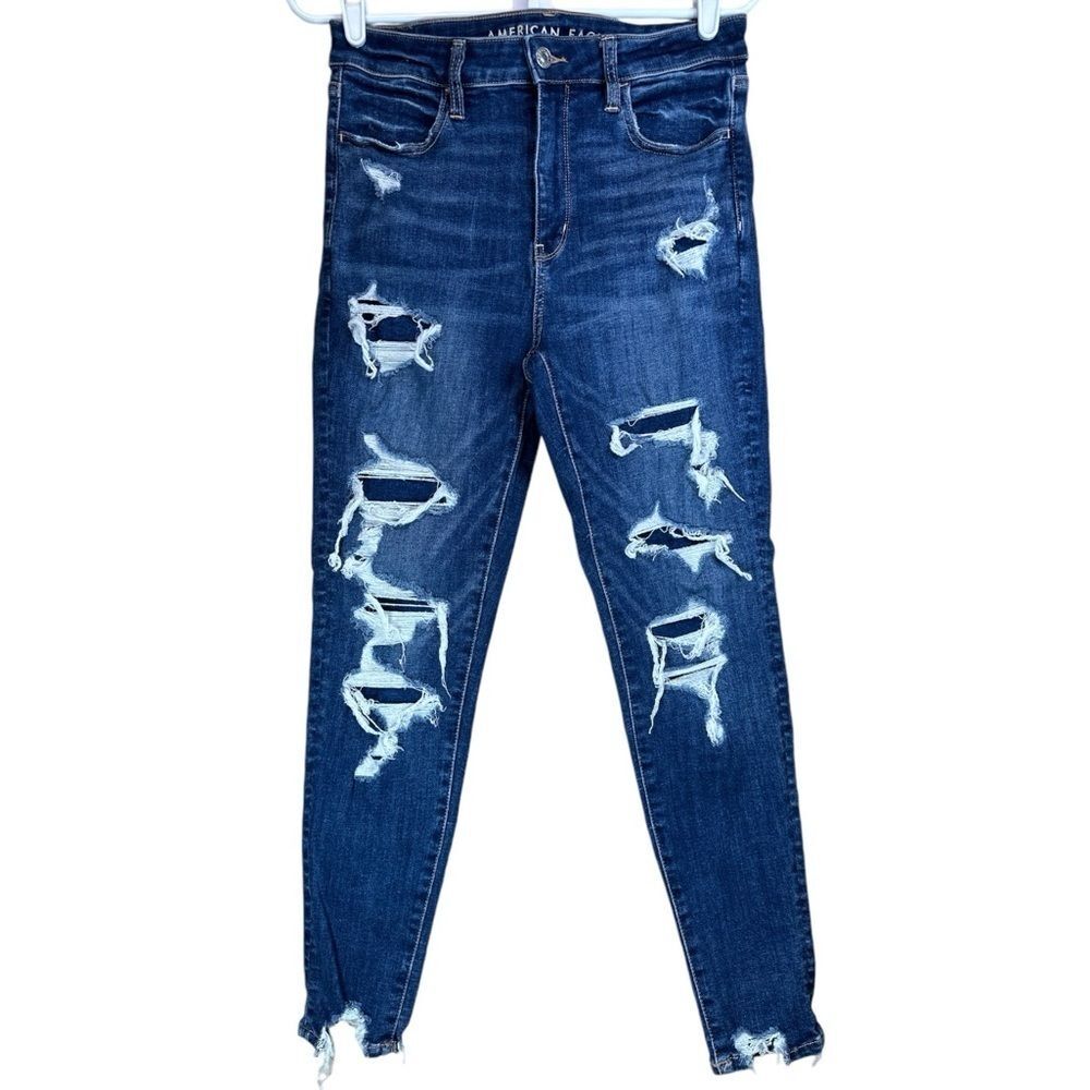 American Eagle Super Hi-Rise Jegging Thrashed Skinny Jeans Size 8 X-Short